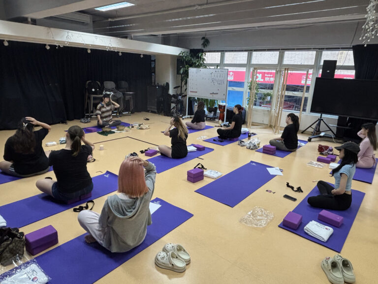 Com-Chest活動-scaled-1